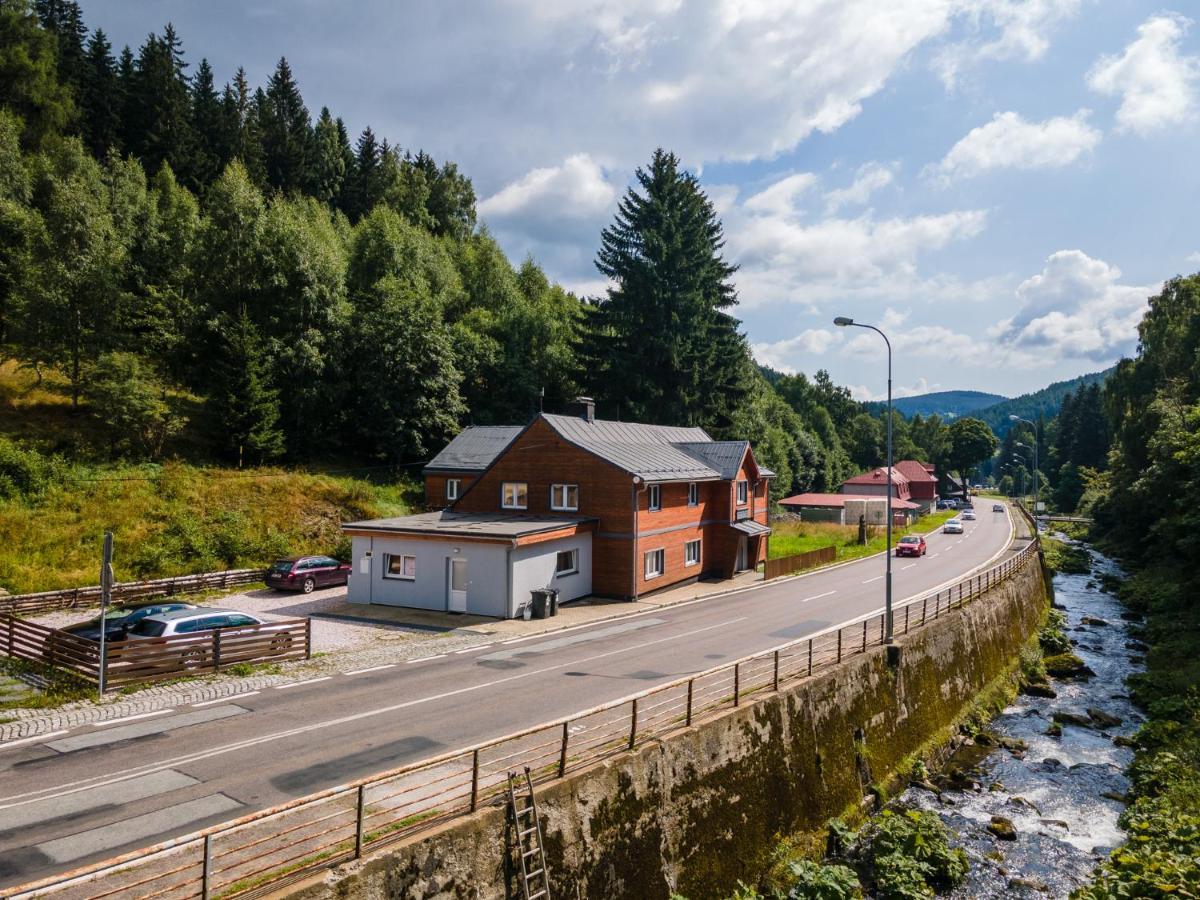 Apartman Liska V Peci - Apartmanovy Dum Horalka, Pec pod Sněžkou Buitenkant foto